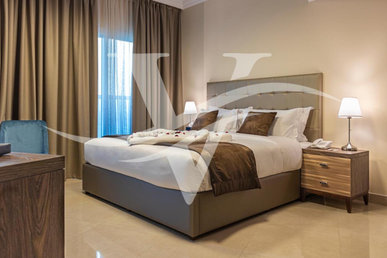 Viola Hotel Apartments Шарджа Екстер'єр фото