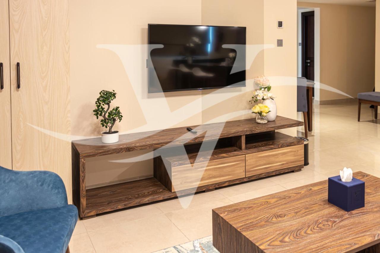 Viola Hotel Apartments Шарджа Екстер'єр фото